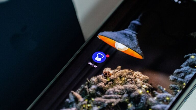 Beeper opens app to everyone following $125 million acquisition by WordPress owner