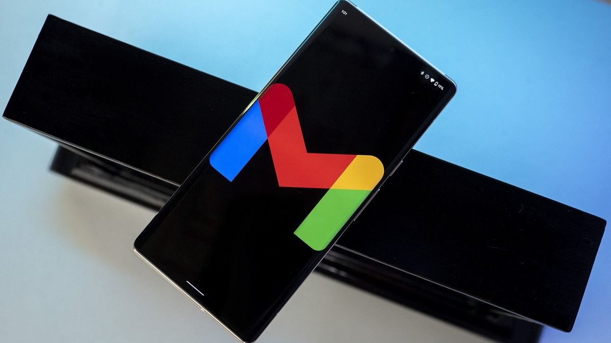 Gmail's 'summarize this email' feature could arrive on Android soon