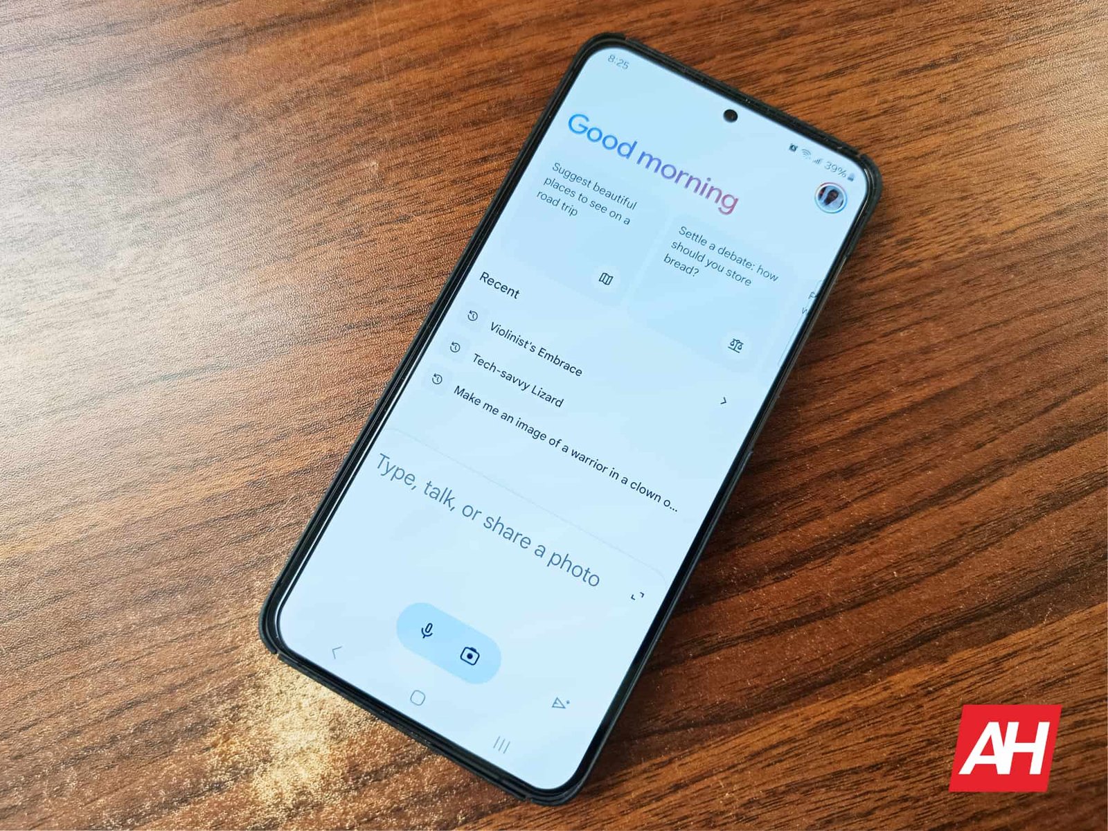 Google expands Gemini app support for Android 10 and 11 devices