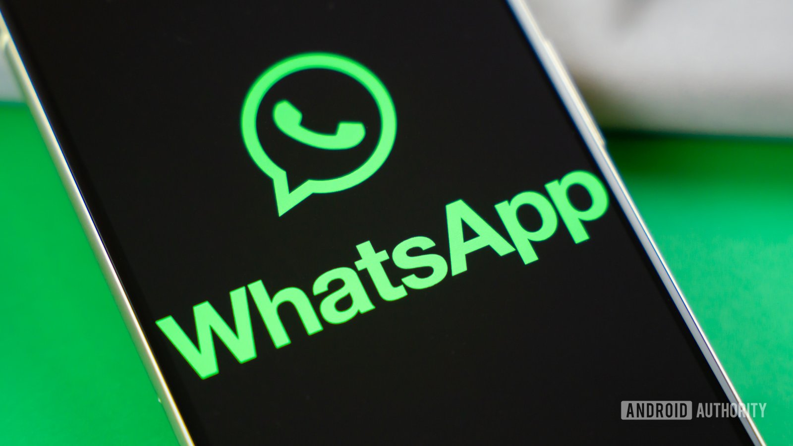 WhatsApp's latest Android betas reveal two new features coming to the app