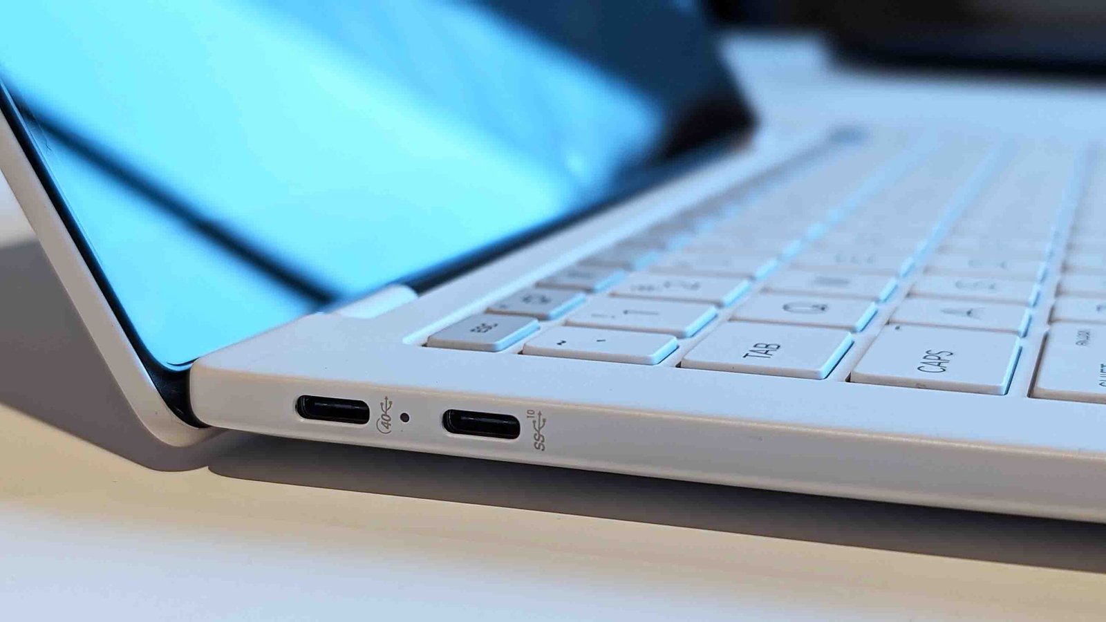 Do Windows on ARM PCs support Thunderbolt 4 or 5?