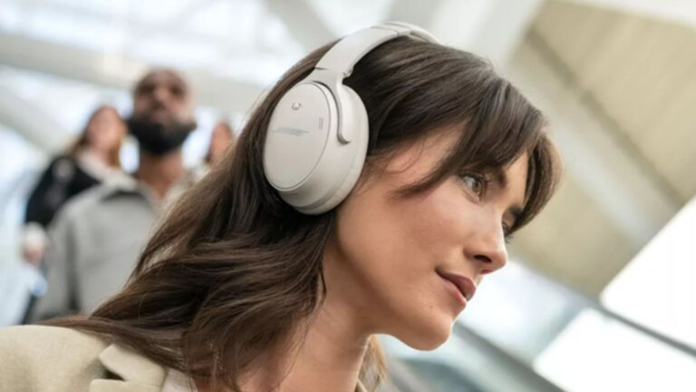 Sony and Bose are battling it out to give you the best deal on active noise canceling headphones this Memorial Day