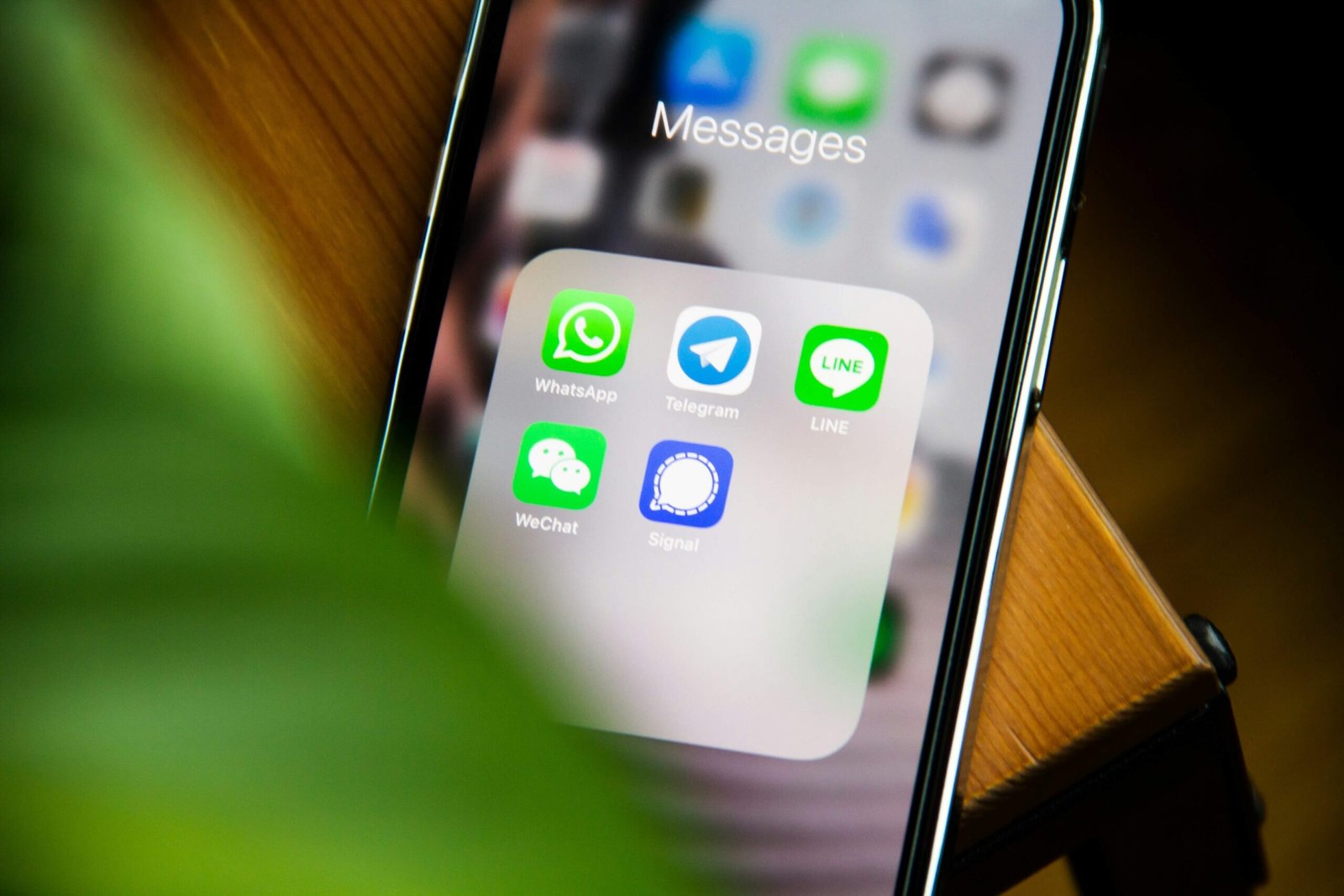 Study Rates Signal Most Secure Messaging App, But Should Users Be Worried?