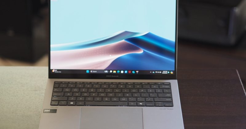 Asus Zenbook S 13 vs. MacBook Air M3: surprisingly close | Digital Trends