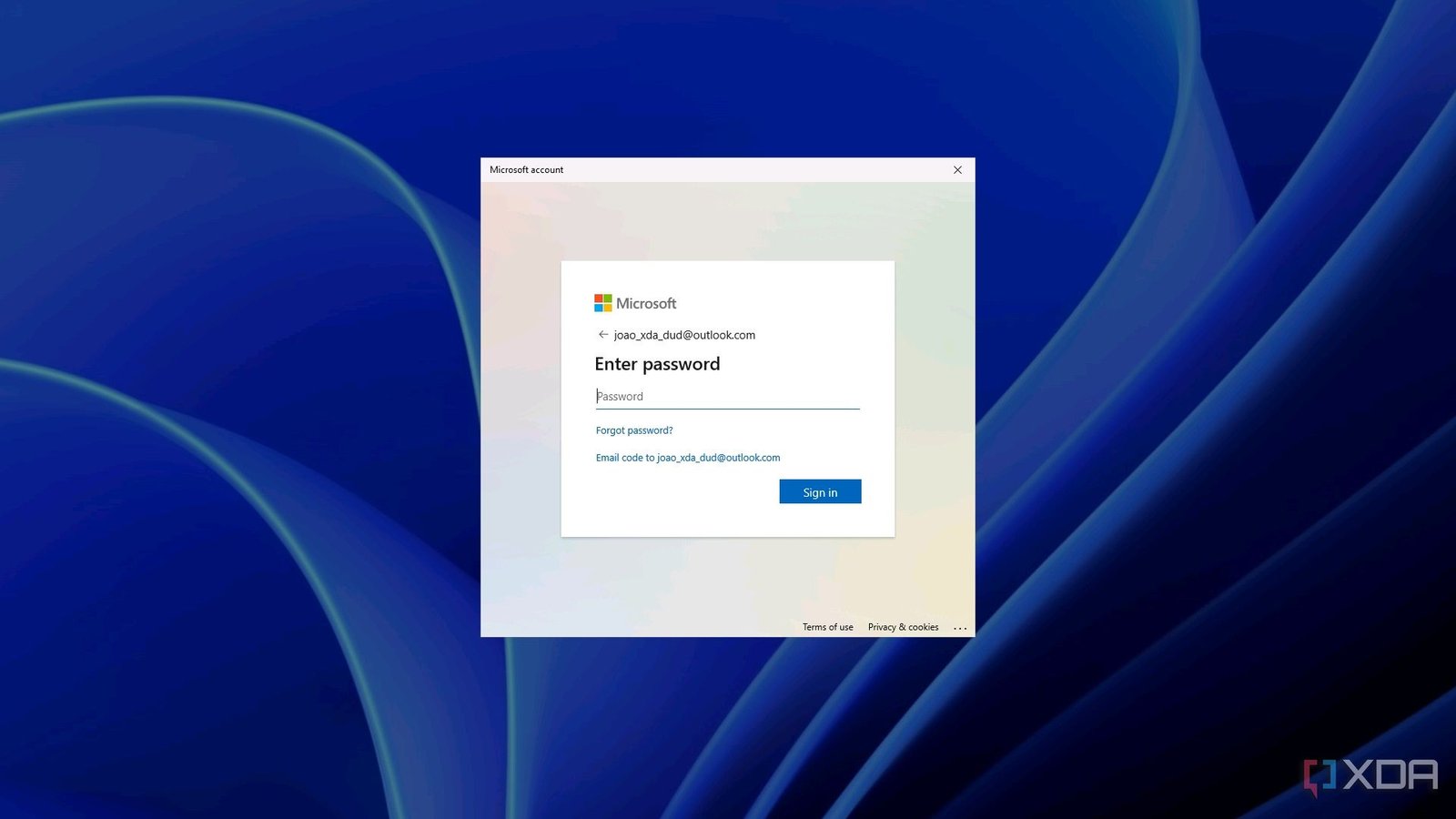 Microsoft brings back Windows local account conversion guide