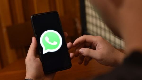 WhatsApp could soon let users create AI images of themselves
