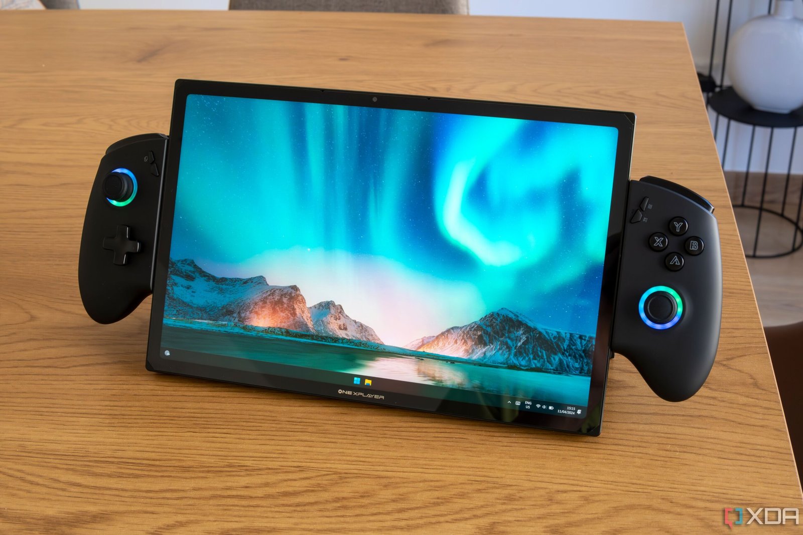 5 things Windows needs to do to be better for gaming handhelds