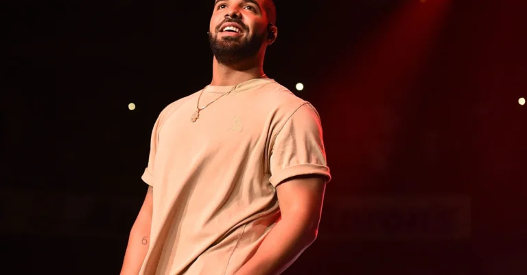 Drake Hilariously Asks Kai Cenat & iShowSpeed To Clear Up His Confusion About Minecraft