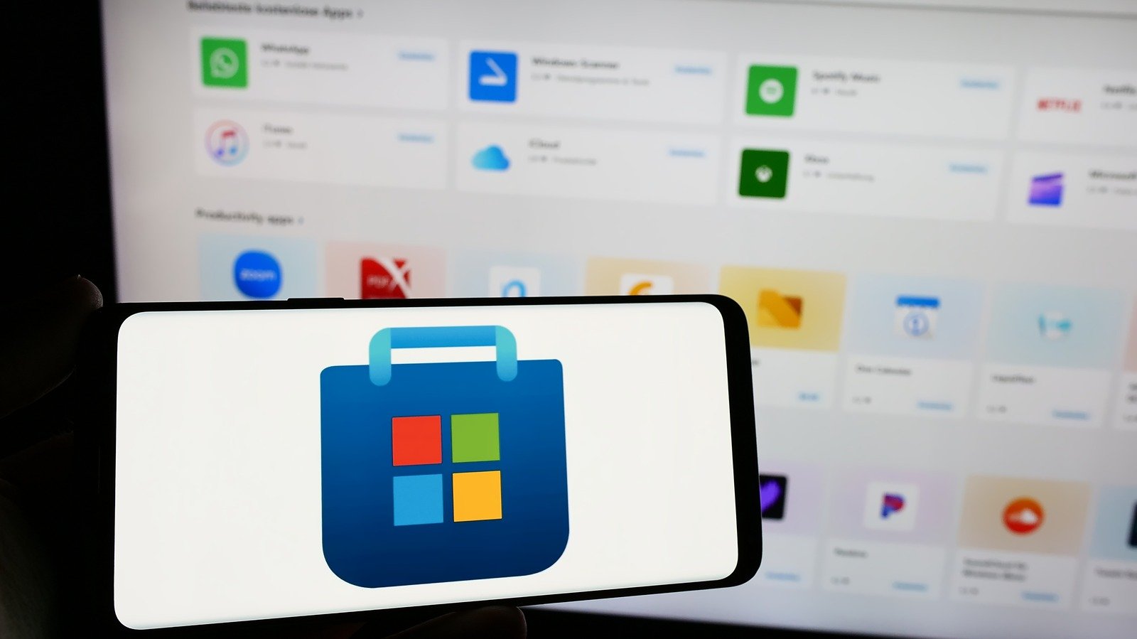 Microsoft Store Not Working In Windows 11? Here's How To Fix It - SlashGear