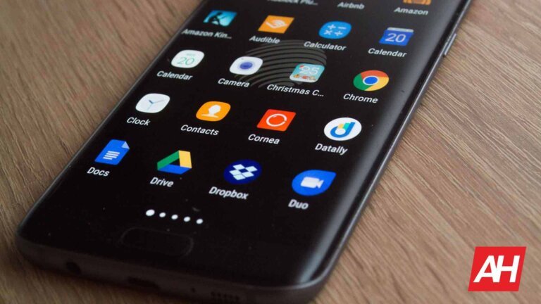 Nova Launcher dev team layoffs jeopardize app's future