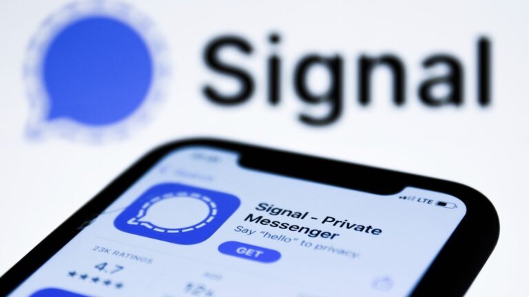 Russia Blocks Encrypted Messaging App Signal