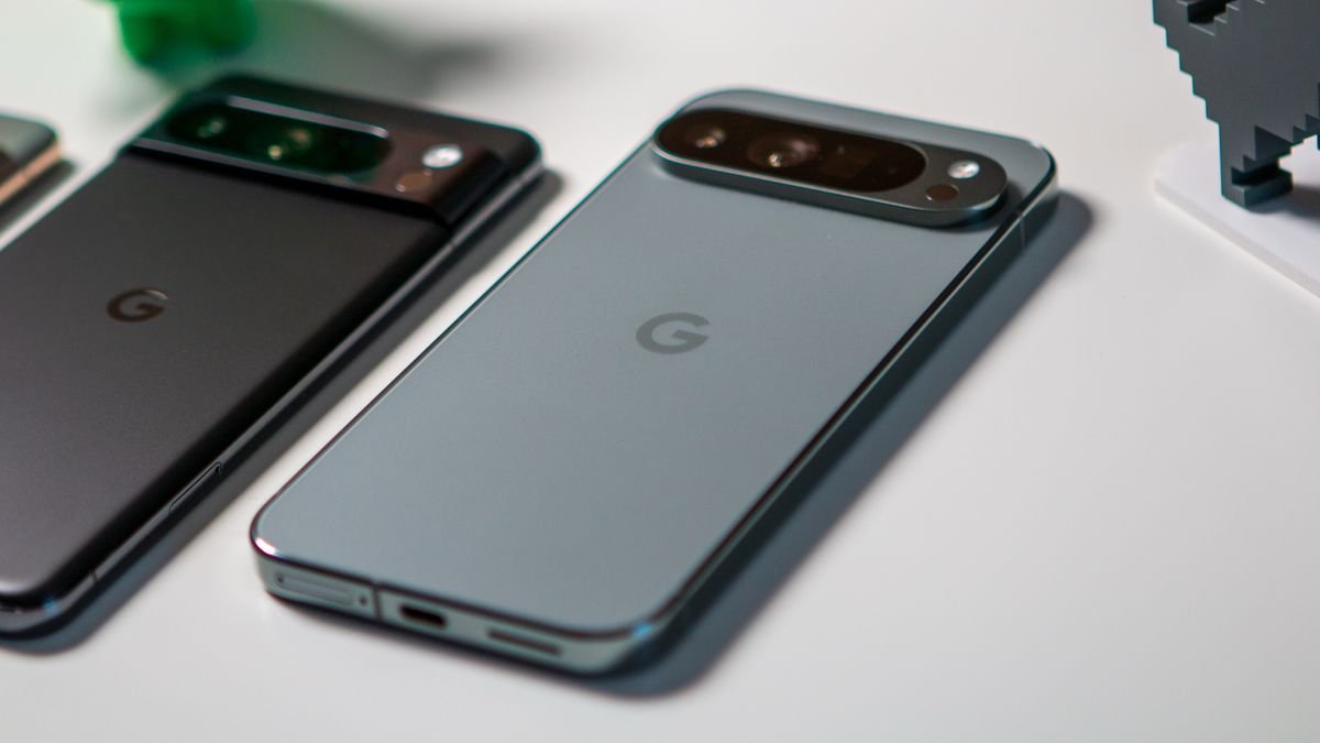 Google's theft protection features for Android spotted in global rollout