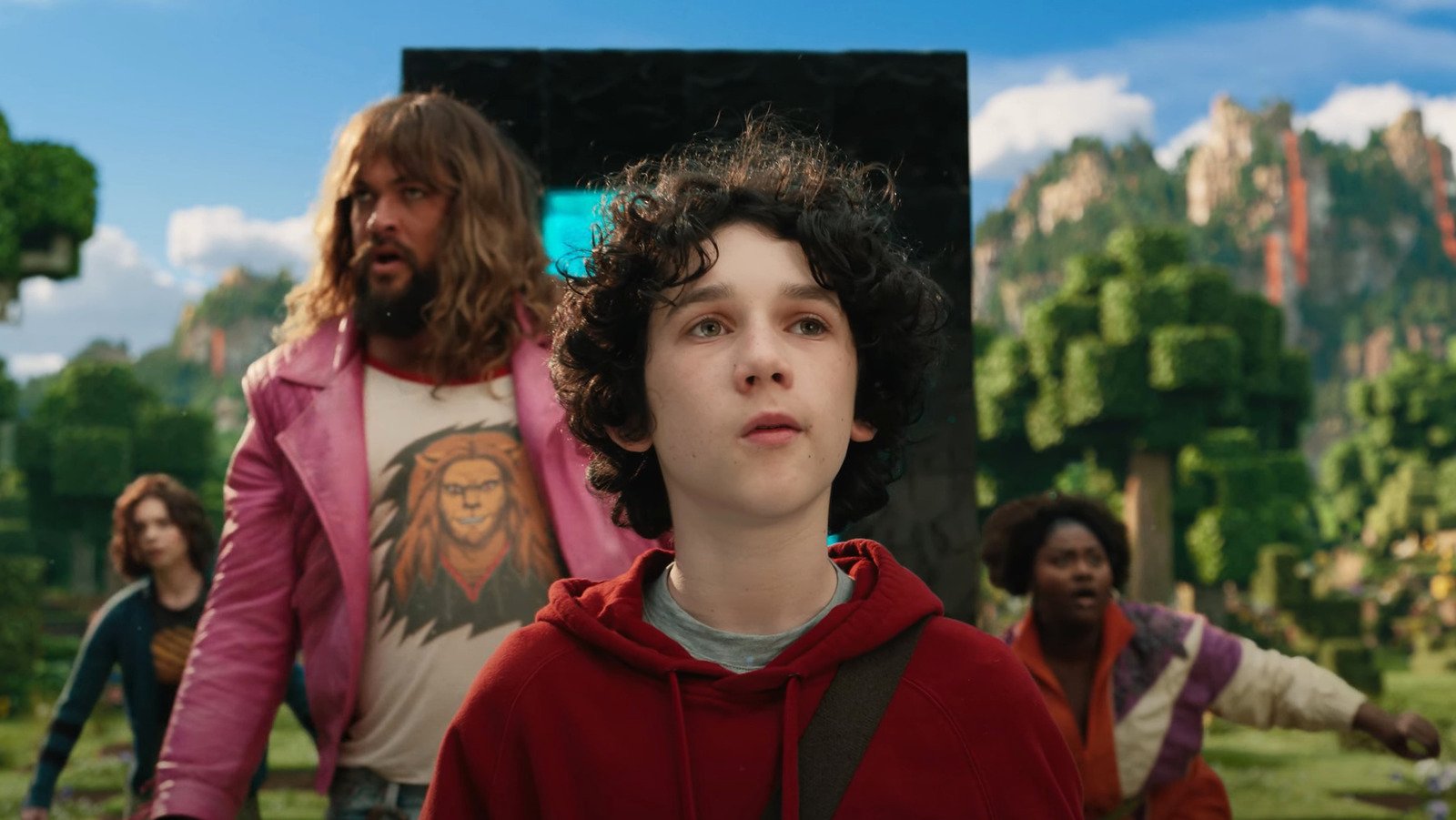 The New Minecraft Trailer Puts A Big Fan Controversy To Bed