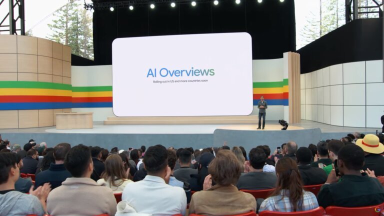 AI Overviews in the Google app could get a much-needed fact-check boost (APK Teardown)