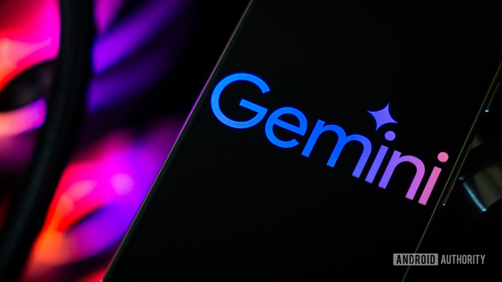 Gemini's Android app can now do all your research homework for you