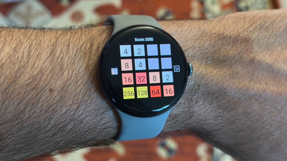 Reminder: Android watches don't need sideloading gimmicks for gaming