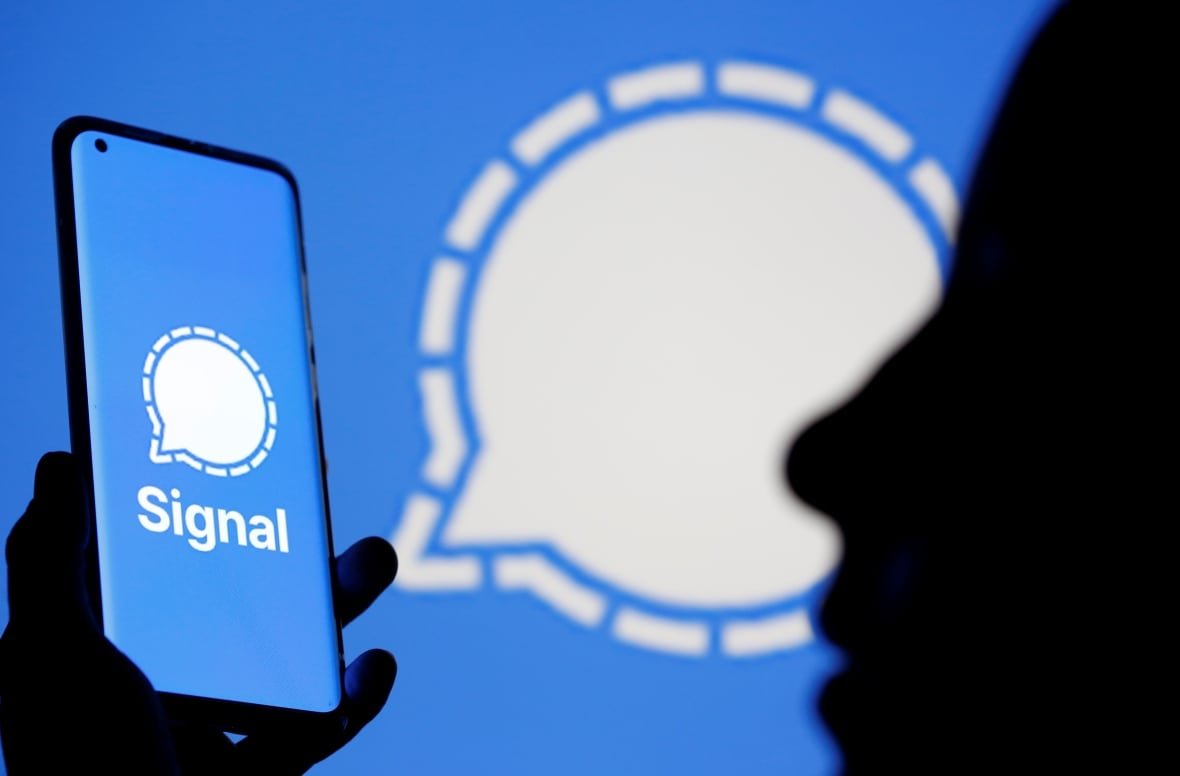 What is Signal, the messaging app Trump team used to share war plans?