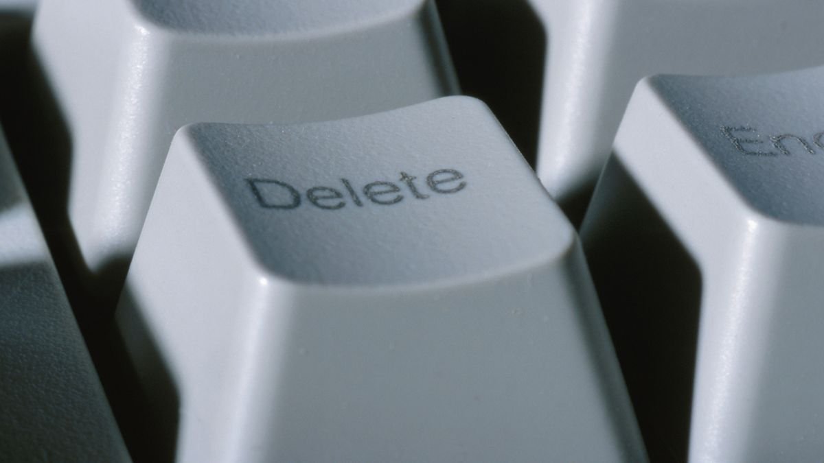 Don't delete that mysterious 'inetpub' Windows folder, says Microsoft, as it's supposedly important for system security