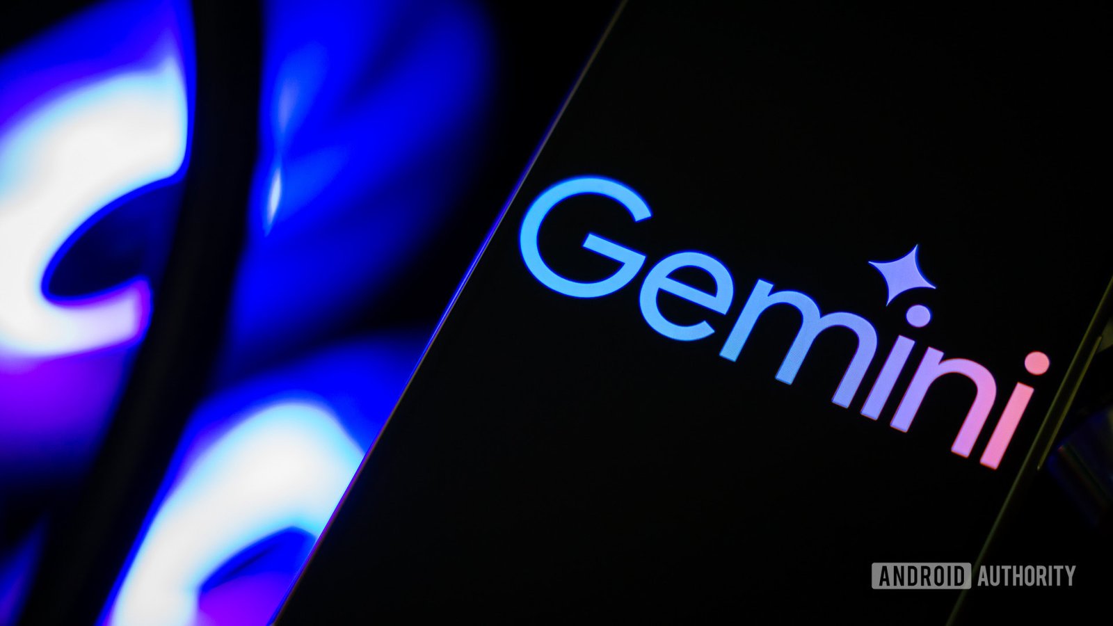 Gemini preps a 'Saved info' rebrand as work on chat history search continues (APK teardown)