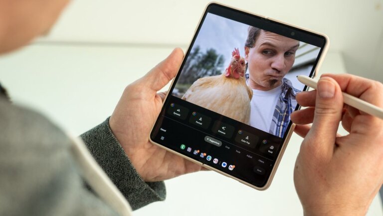Google Photos now lets you spice up your pictures with Ultra HDR glow