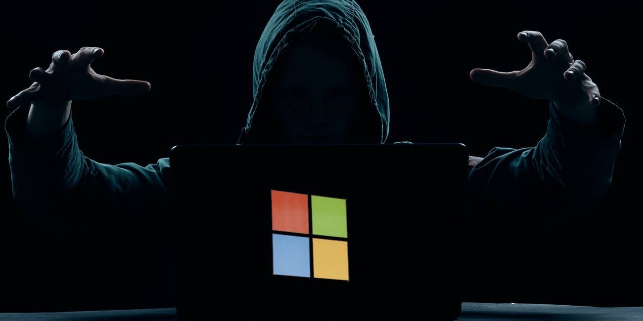 Introducing Windows on arm. And by arm, we mean wrist