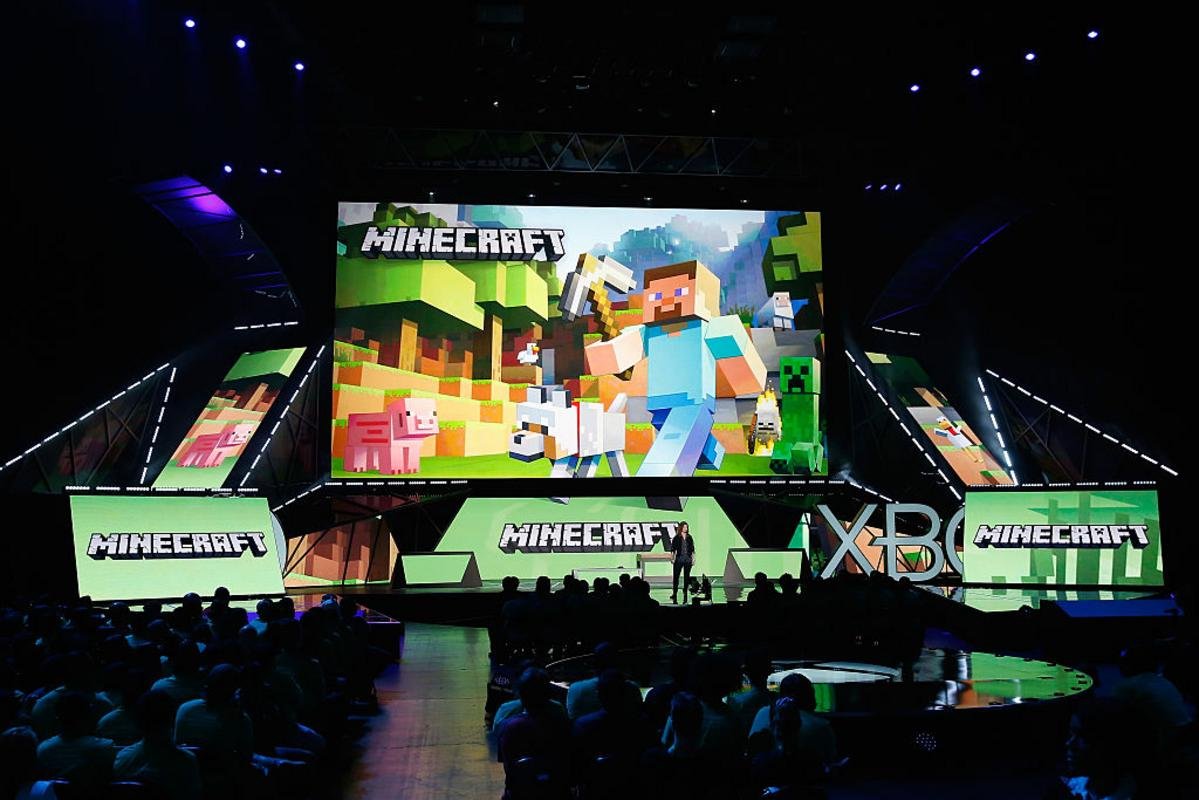 Rhode Island 'Minecraft' Moviegoers Slashed By Kids With Knives