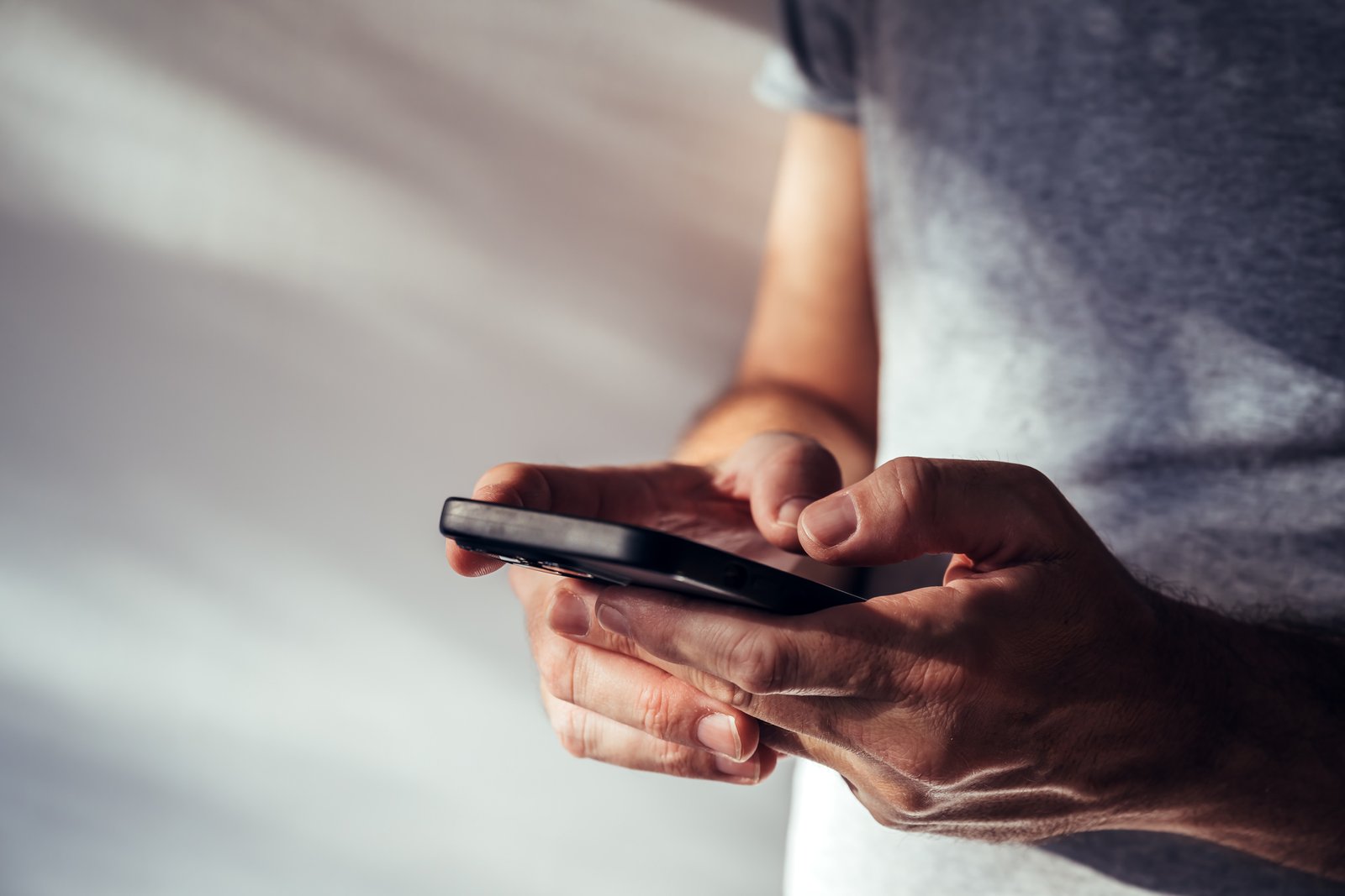WhatsApp users 'refuse' to use app after new Meta AI tool can't be removed