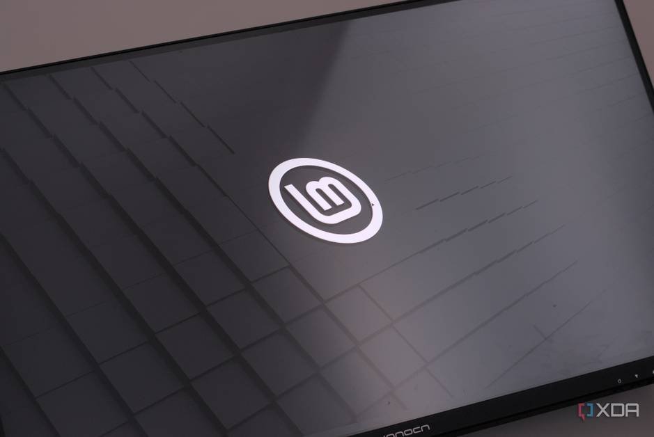 3 reasons Windows 11 is the best advertisement Linux ever had