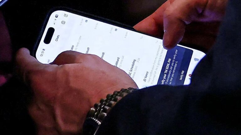 Another messaging app used by the White House is in hot water
