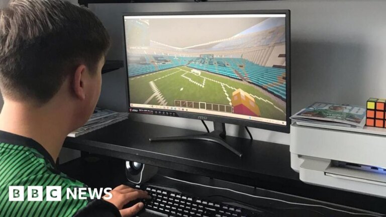 Coventry-mad Dexter, 14, recreates stadium in Minecraft