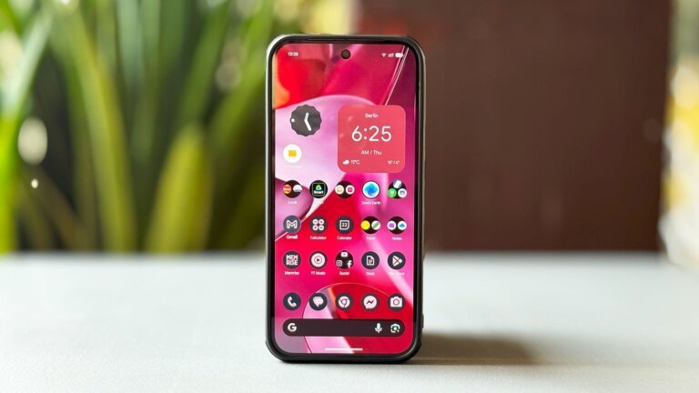 Pixel Phones Get a Taste of Material 3 Expressive in Android 16 Beta