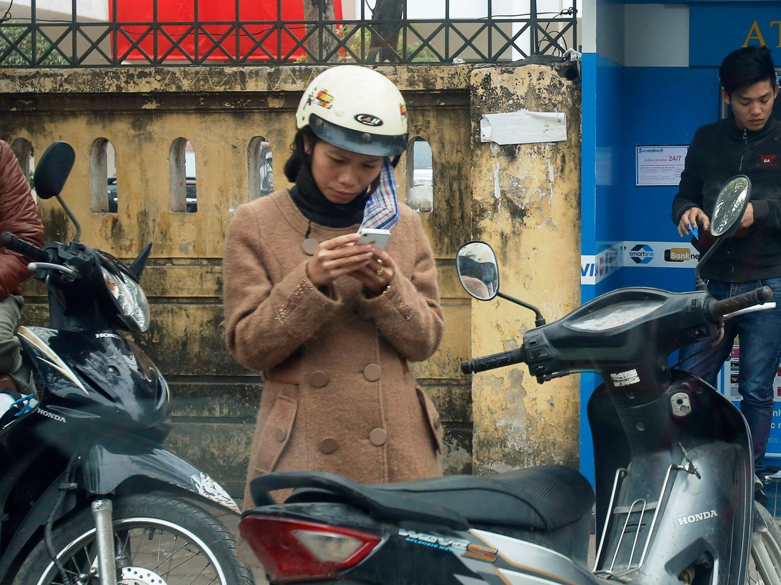 Vietnam orders ban on popular messaging app Telegram