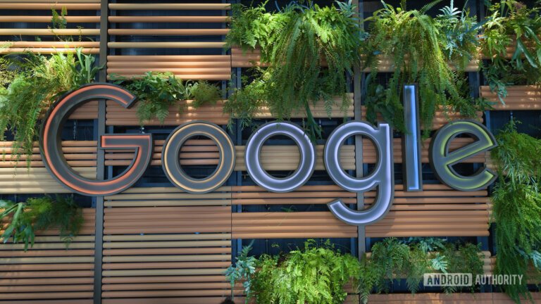 Google's compact look for Gemini Live isn't even out, and it's already getting better (APK teardown)