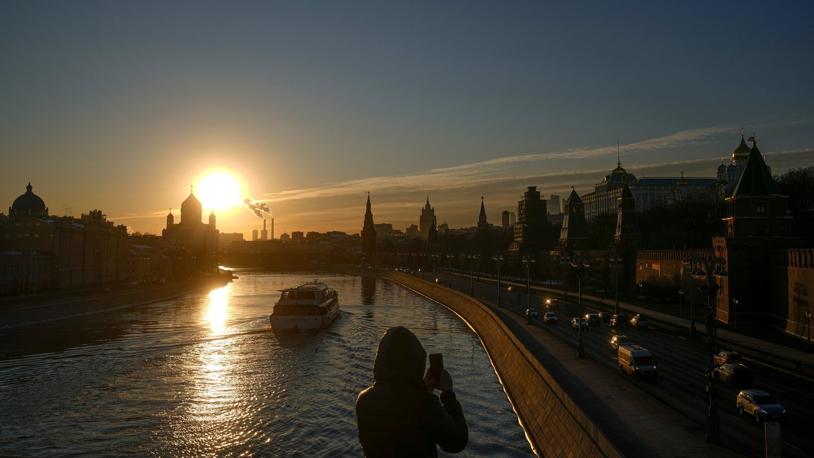 How Russian Spies Are Analyzing Data From China’s WeChat App