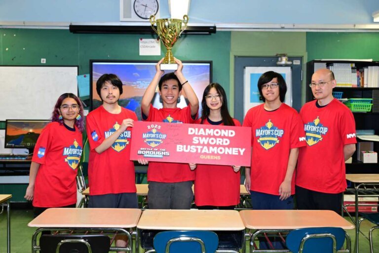 Queens high school students take top prize in NYC Minecraft Battle of the Boroughs