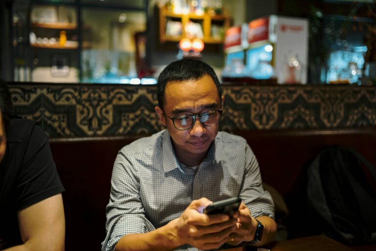 Chat Without Wi-Fi: Meet Bitchat