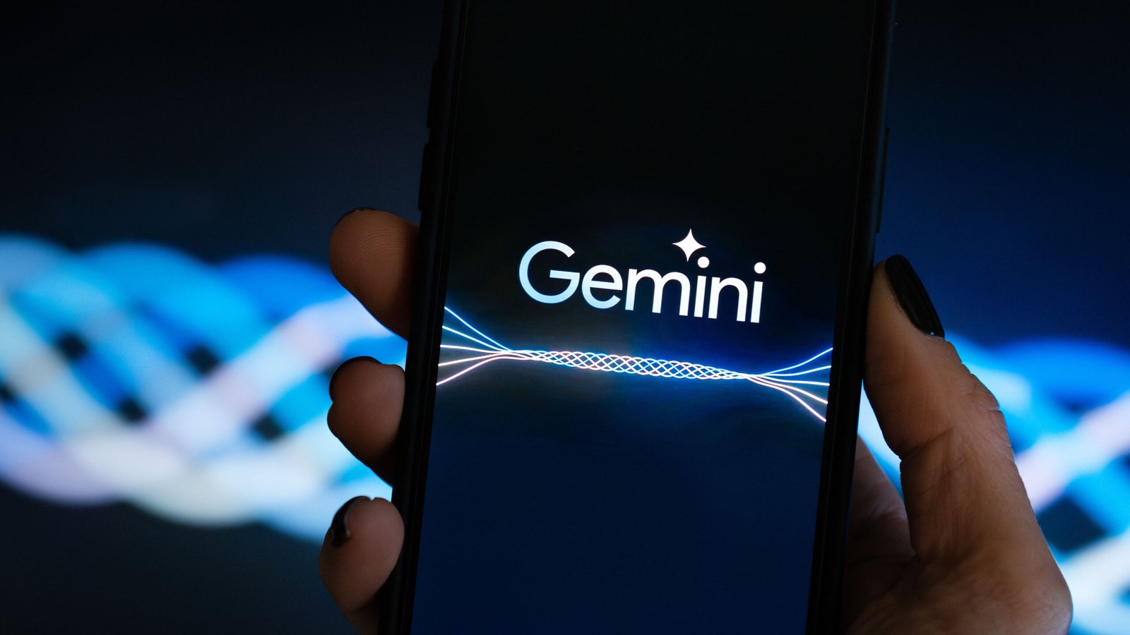 Google Gemini can now read your WhatsApp chats without you knowing – but you can stop it