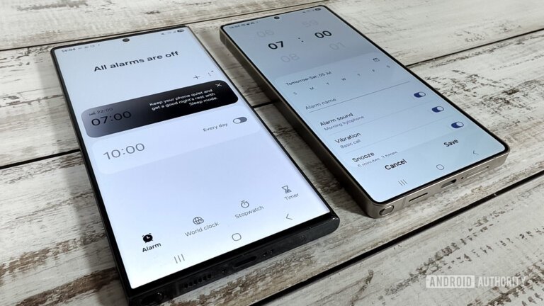 I've tried many clock apps on Android, but none have this one excellent Samsung Clock feature