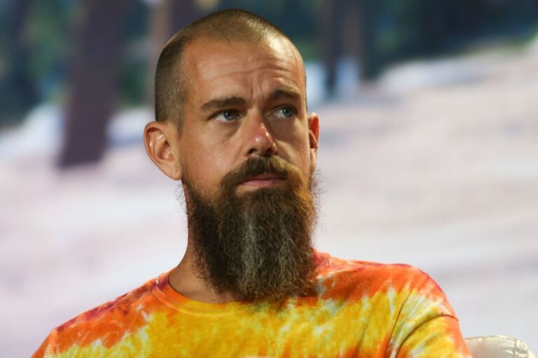 Jack Dorsey working on Bluetooth messaging app, Bitchat
