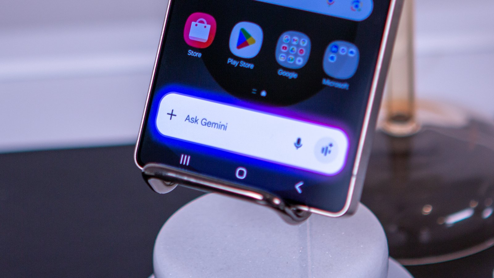 Gemini app's 'personal context' uses your old chats for future, personalized answers