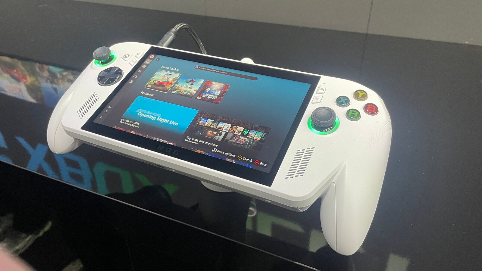 Good news for Windows handhelds: Microsoft is now letting you launch installed Steam, Battle.net, and other storefront games from the Xbox app