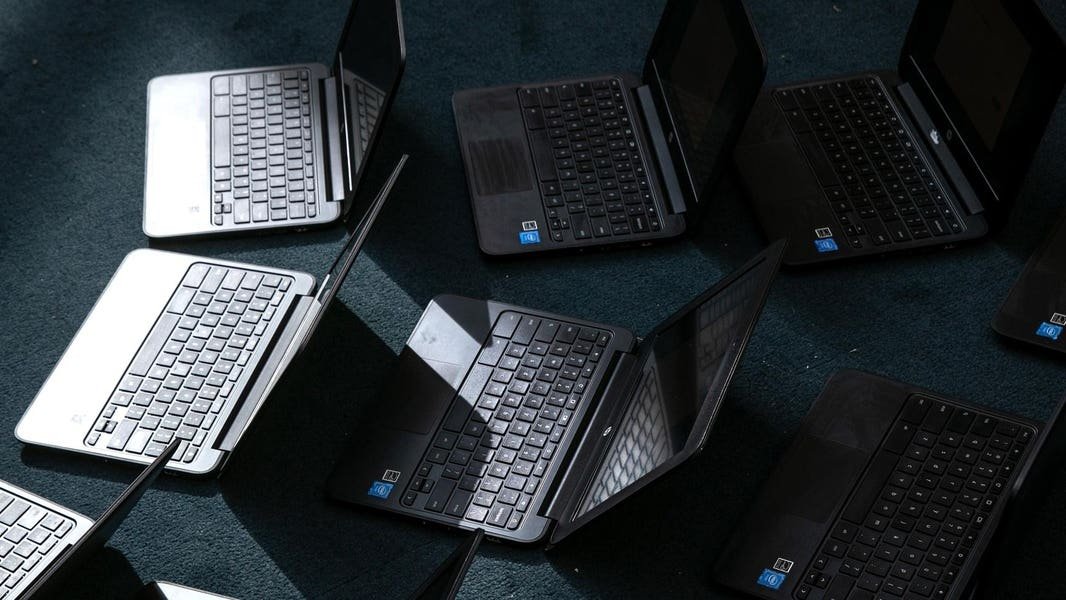 Microsoft Stops Windows Updates—Turn Your PC Into A Chromebook