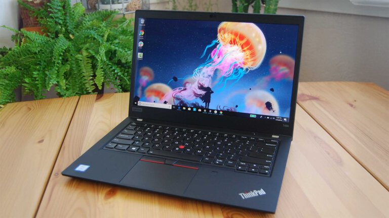 Microsoft's $7B Windows 10 lifeline is here