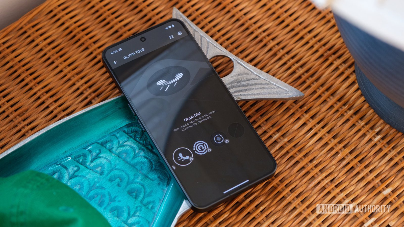 This app takes my Nothing Phone's Glyph lights to the next level