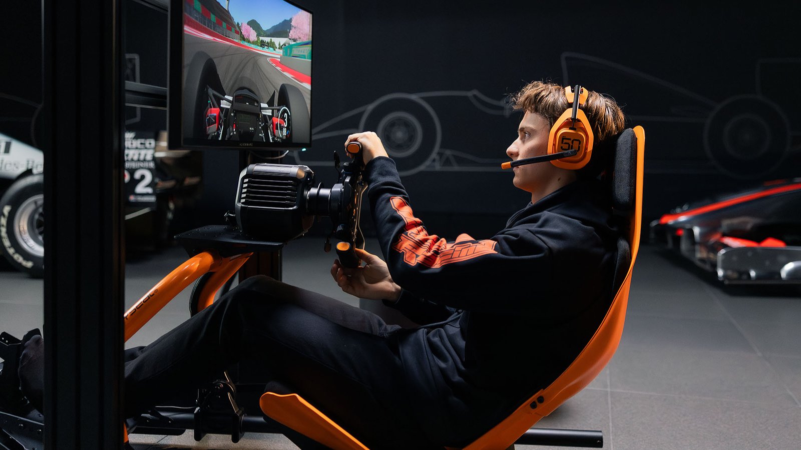 This new McLaren F1 sim racing PC gear will make you feel like Norris or Piastri