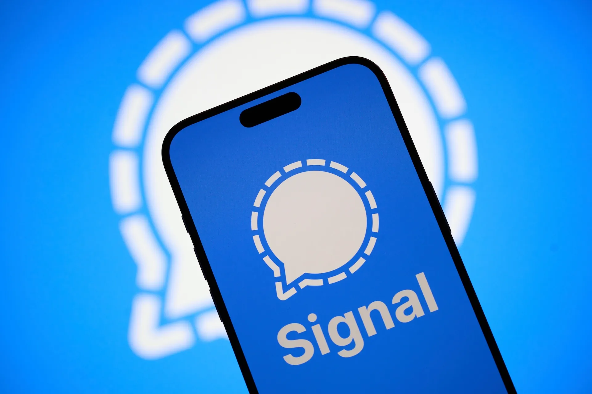 Android spyware disguised as legitimate messaging apps targets UAE victims, researchers reveal