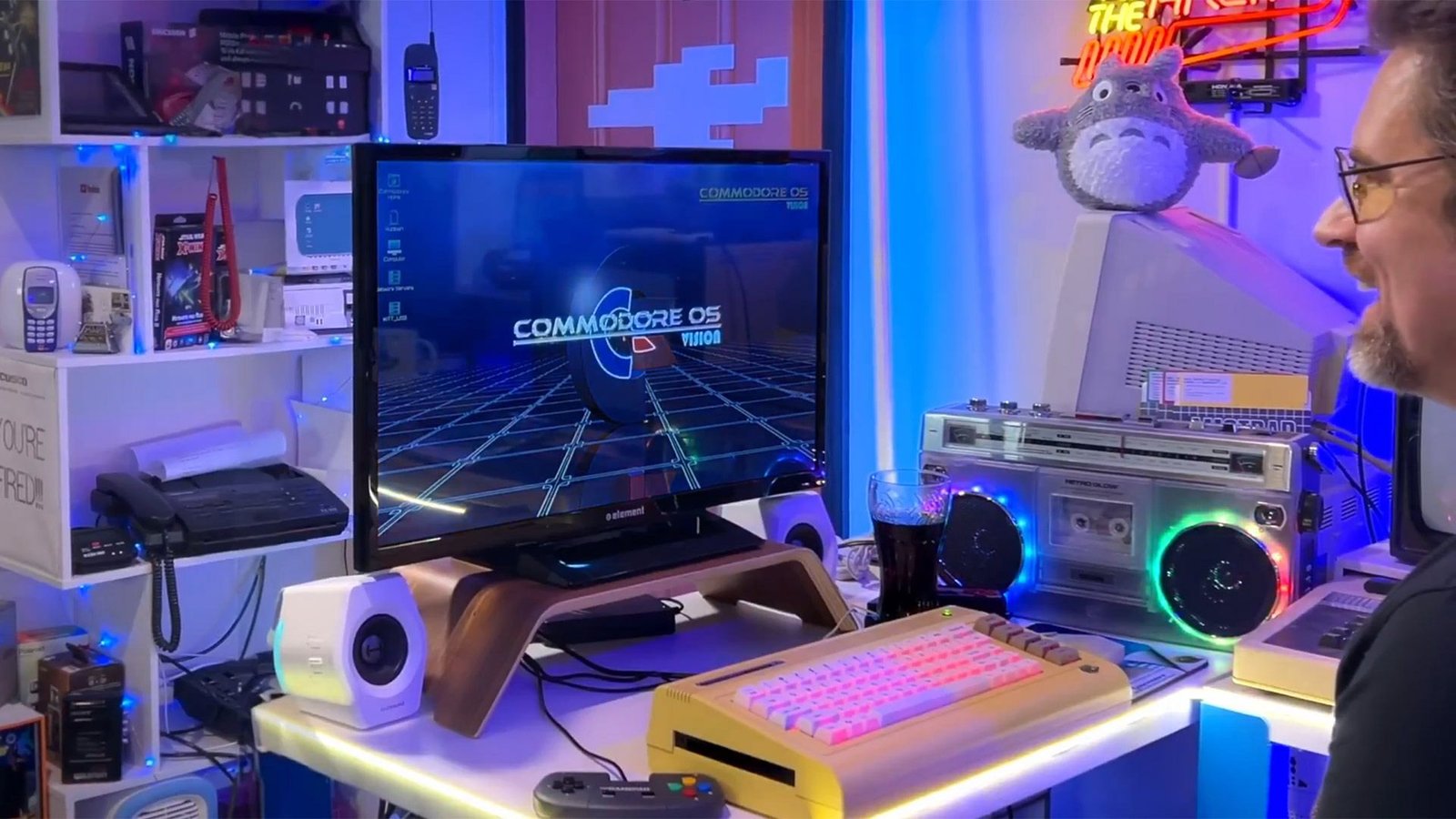 Commodore needles Microsoft over end of Windows 10, tries to lure disgruntled users to its Linux-based OS Vision 3.0 — 'Microsoft may be leaving you behind. We Won't.'