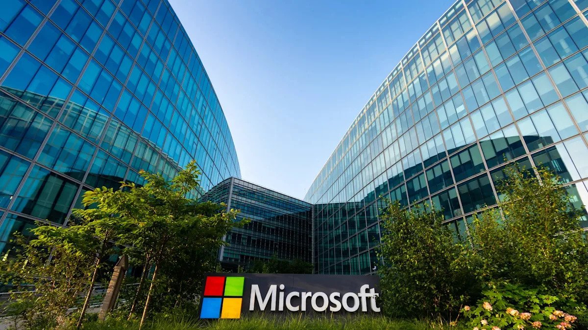 Google probes exploitation of critical Windows service CVE