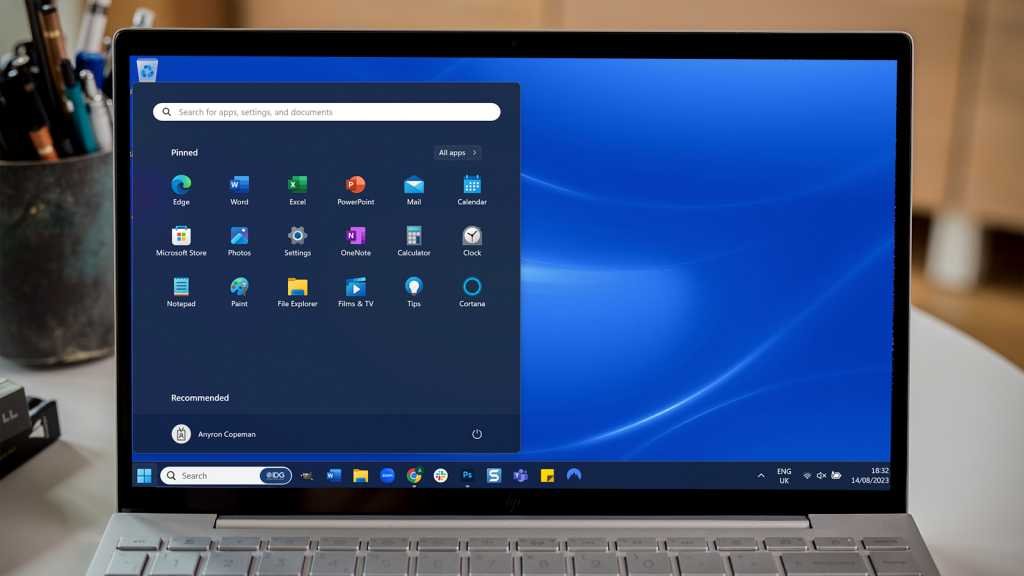 Hate Windows 11's centered taskbar? Here's how to change it