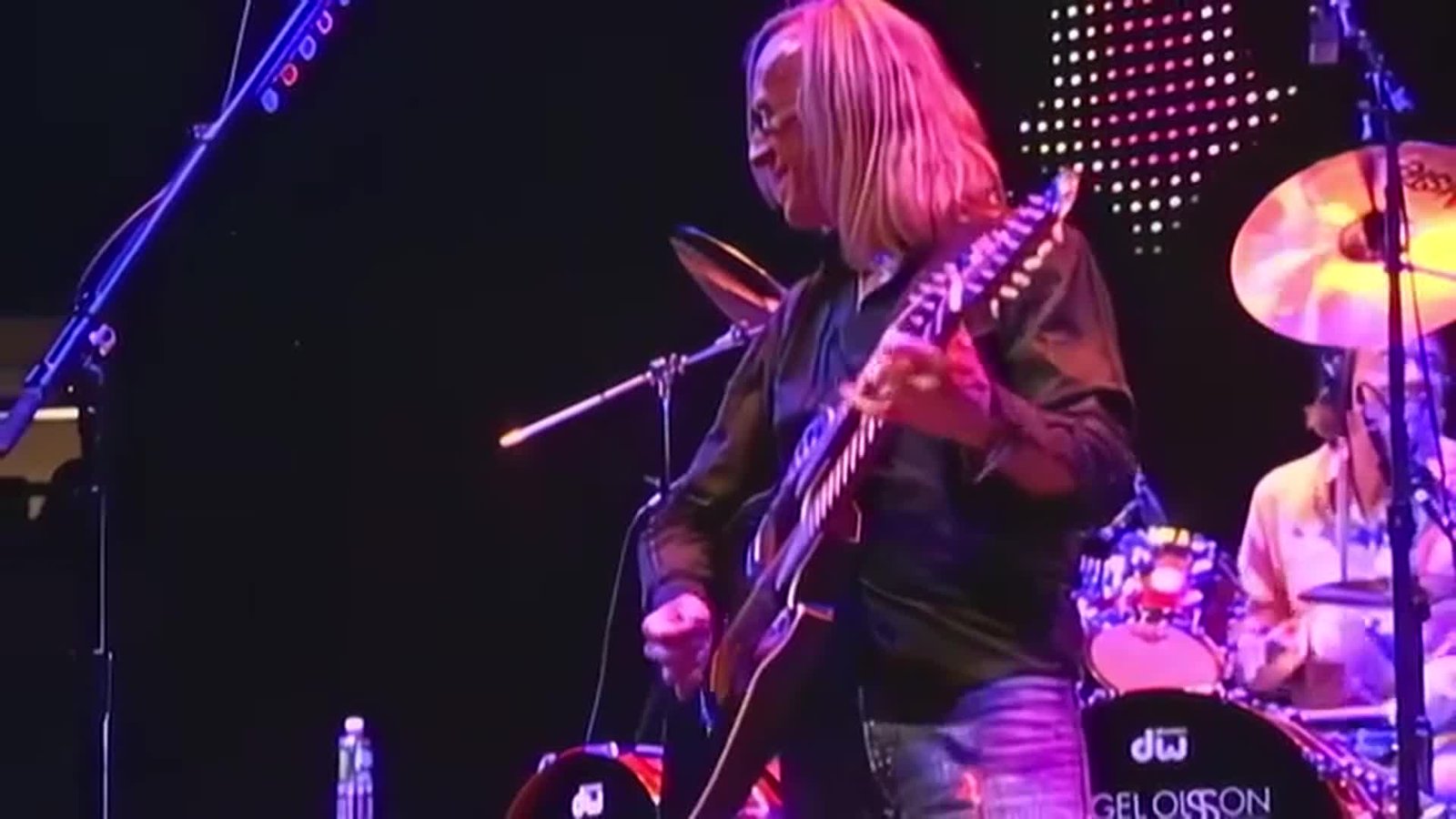 Hollywood Minute: ‘Minecraft’ sequel, Elton John reissue, and a groundbreaking new film 41NBC News